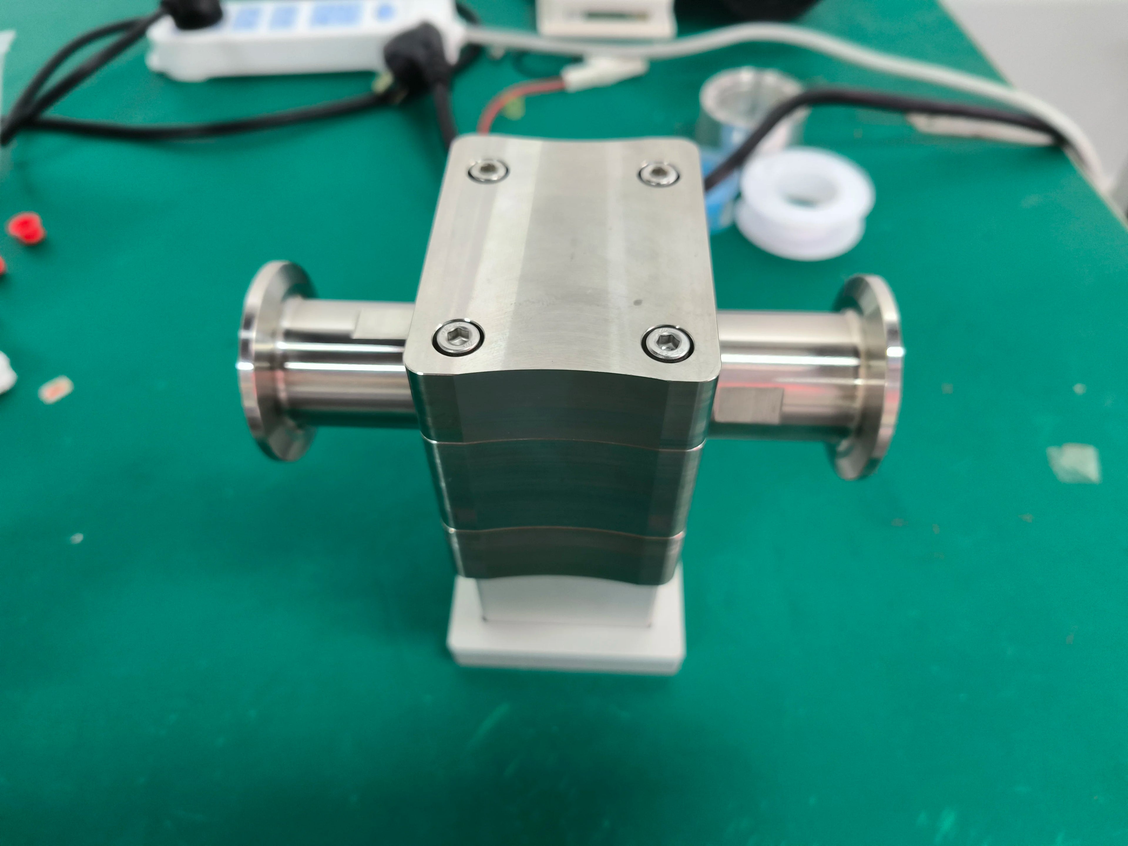 High Viscosity Big Flow Precision Micro Pump Gear 45L/Min Magnetic Driven Pump For Filling and Packaging Machine